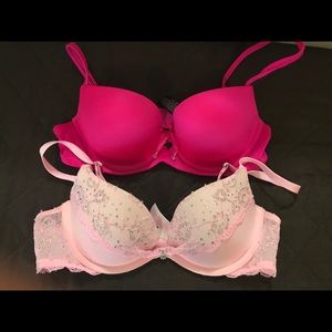 Victoria’s Secret Bra Bundle! 32B NWOT!